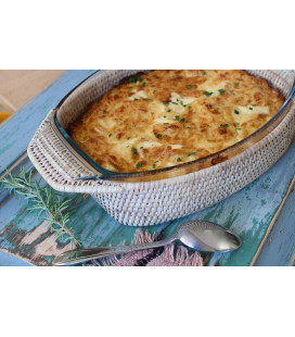 Gratin dish oval, Rebecca - Pyrex glass and rattan honey